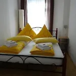 Apartments City Room Berlin Apartment *