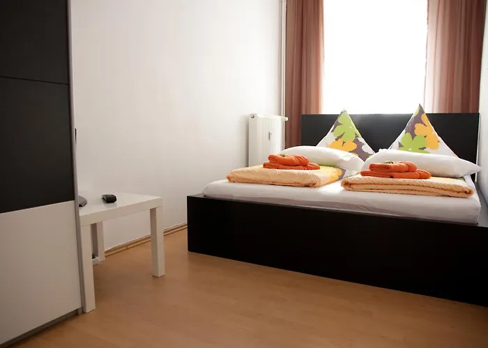 Daire Apartments City Room Berlin