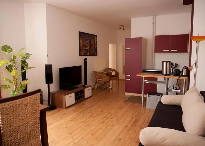 Daire Apartments City Room Berlin *