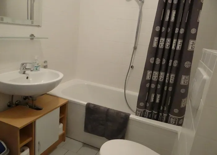 Daire Apartments City Room Berlin Berlin